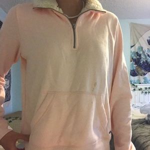 Fluffy collard hollister pullover